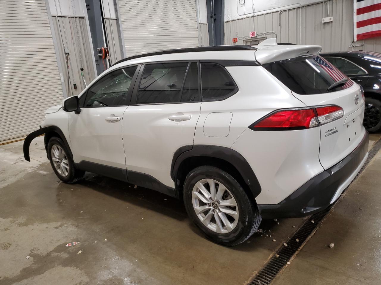 2022 Toyota Corolla Cross Le - Фото 2