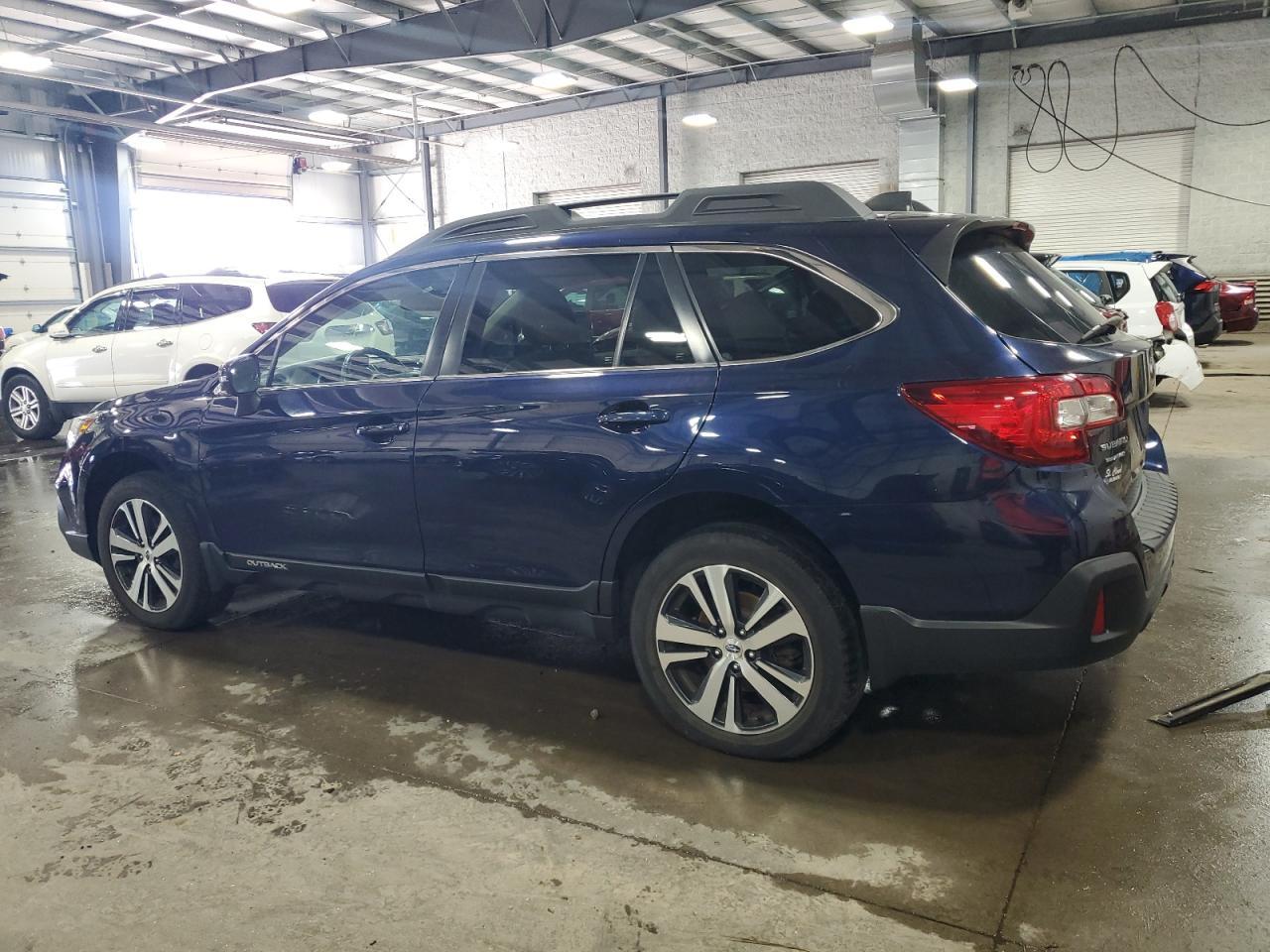 2018 Subaru Outback 2.5I Limited - Image 2