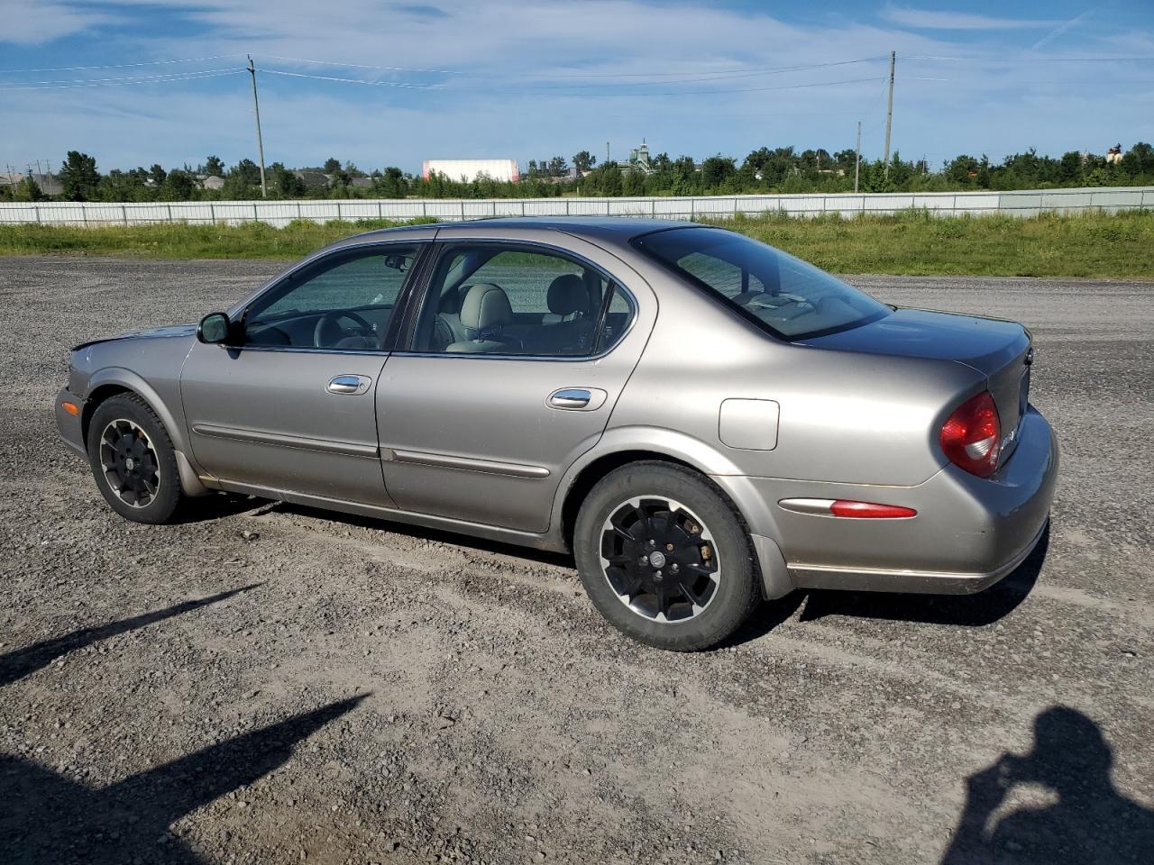 2000 Nissan Maxima Gle - Фото 2