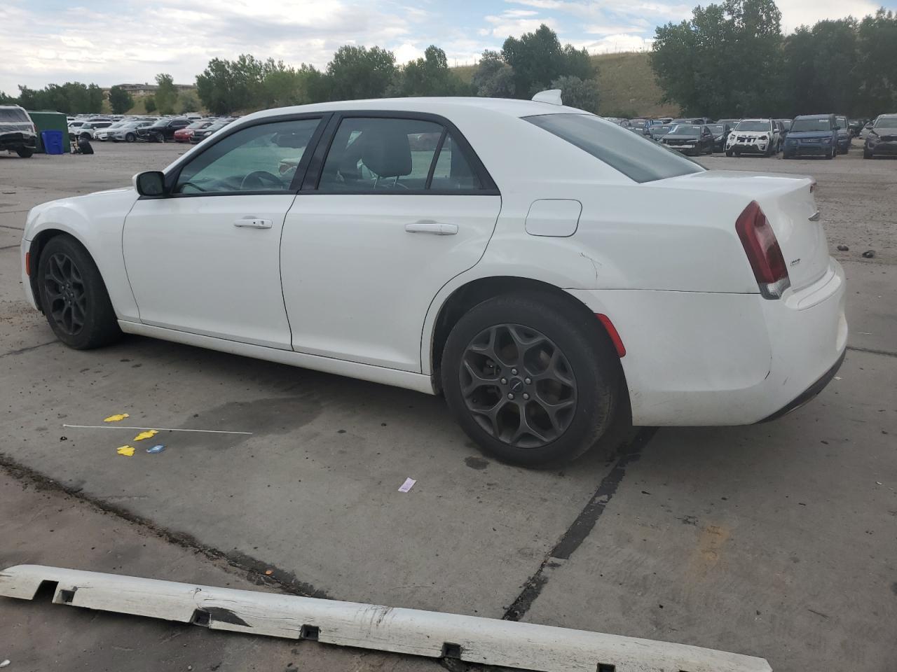 2018 Chrysler 300 S - Image 2