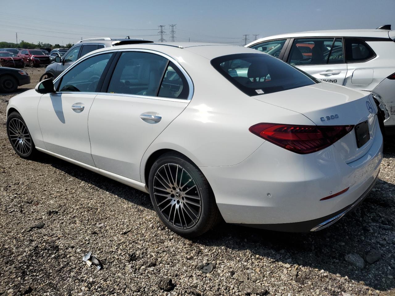 2025 Mercedes-Benz C 300 4Matic - Фото 2