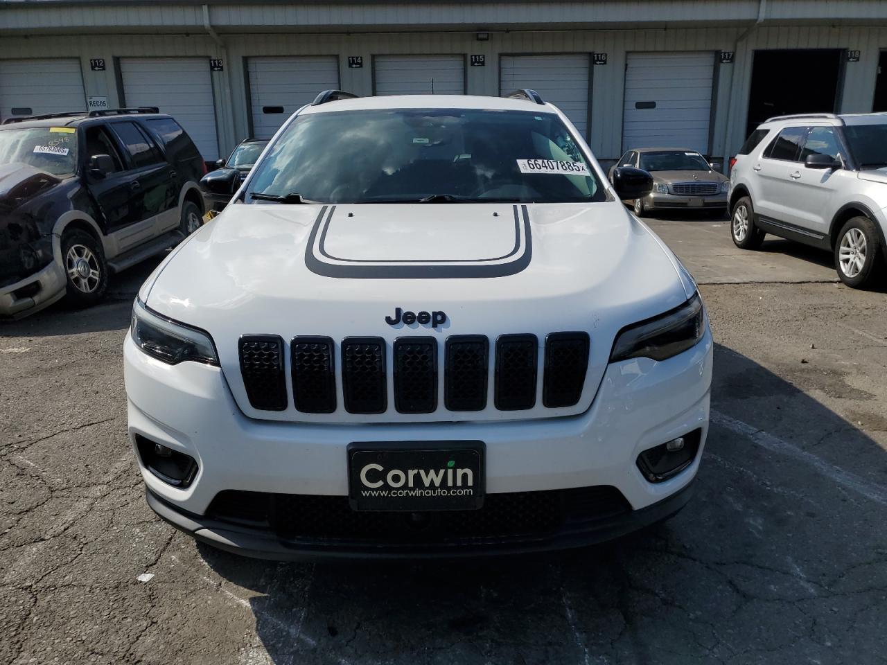 2022 Jeep Cherokee Latitude - Image 5