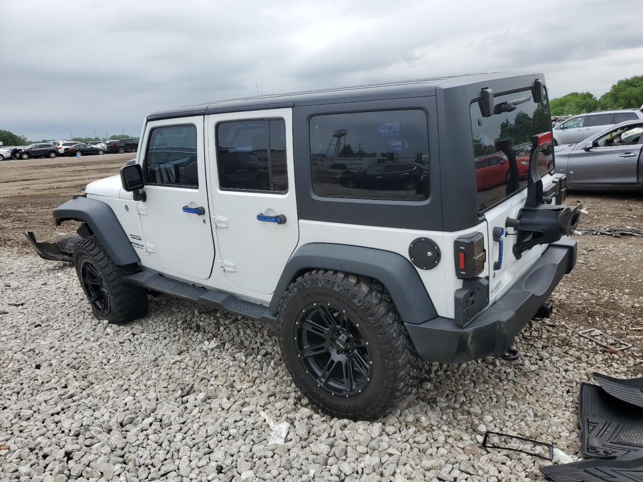2017 Jeep Wrangler Unlimited Sport - Фото 2