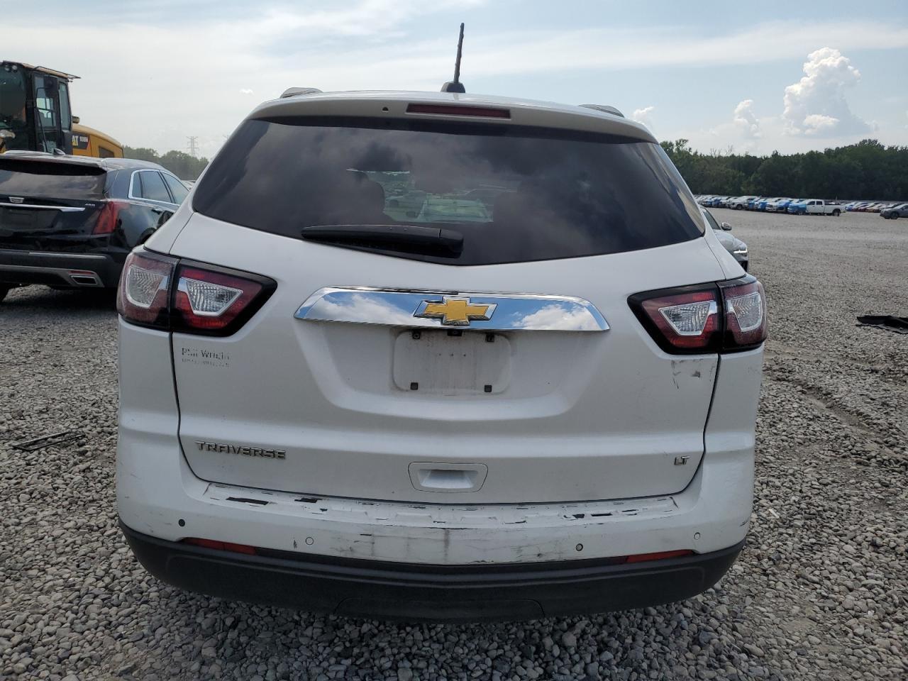 2017 Chevrolet Traverse Lt - Image 6