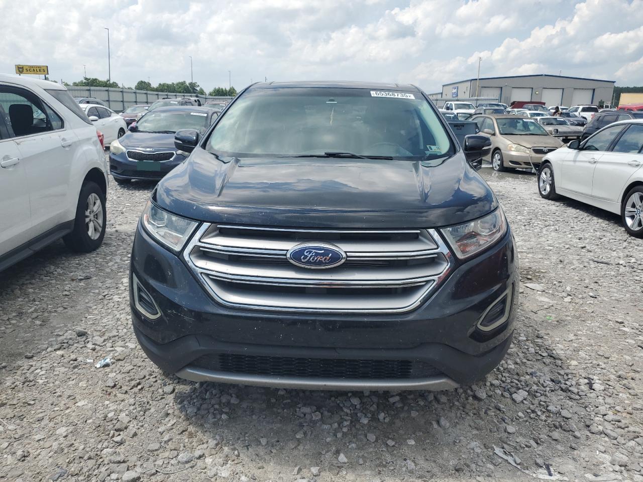2016 Ford Edge Titanium - Image 5