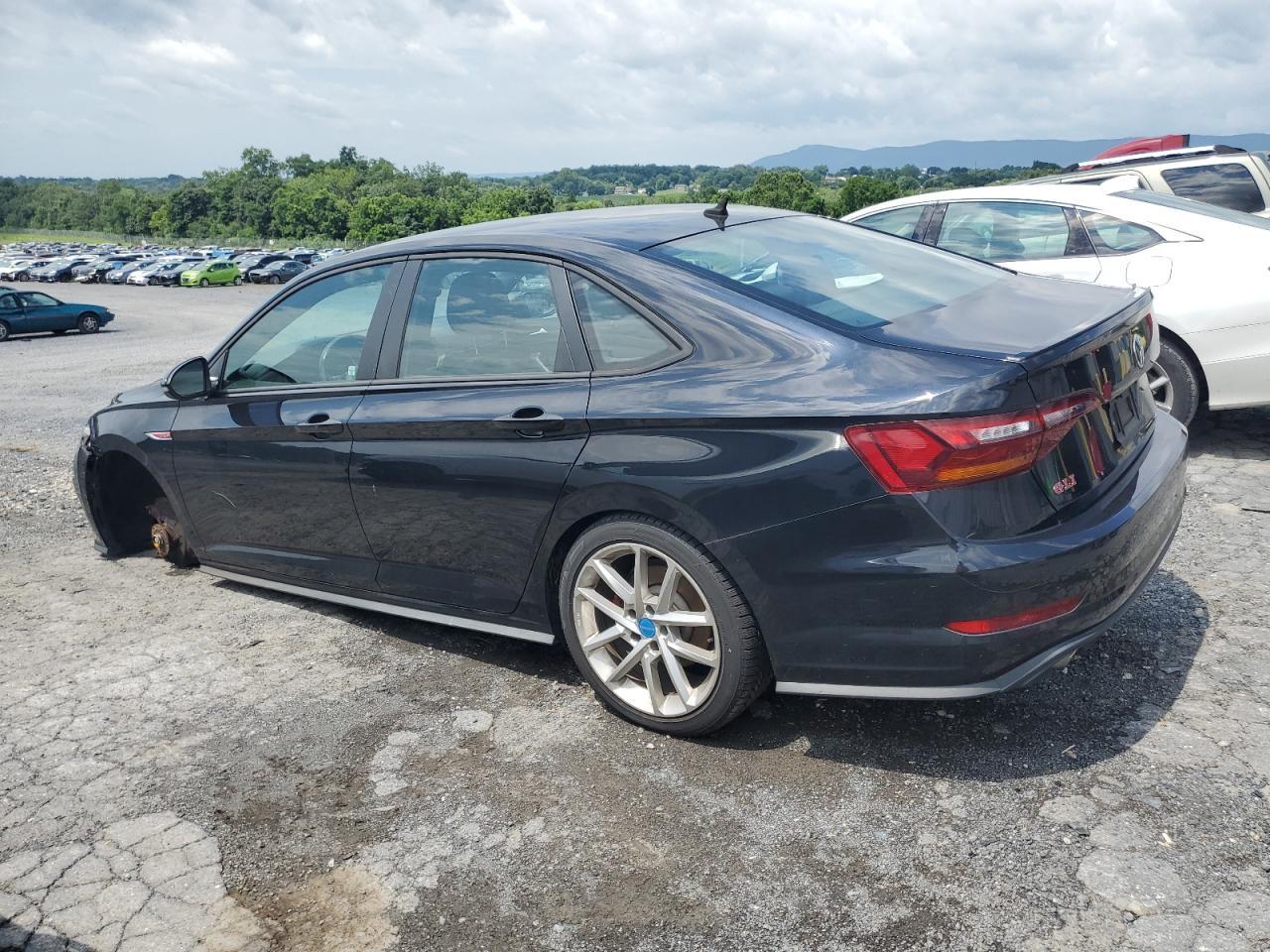 2019 Volkswagen Jetta Gli - Image 2