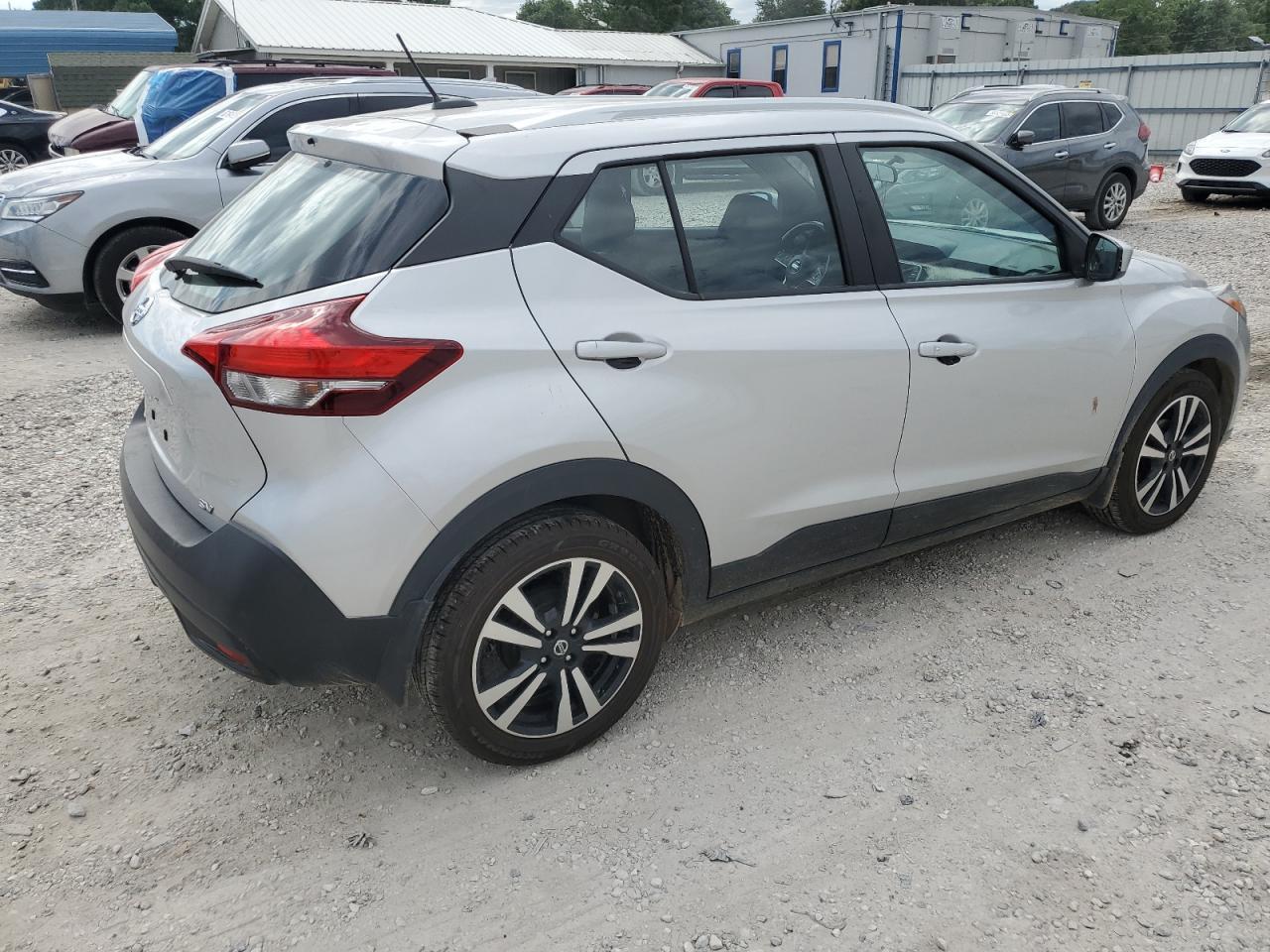 2019 Nissan Kicks S - Фото 3