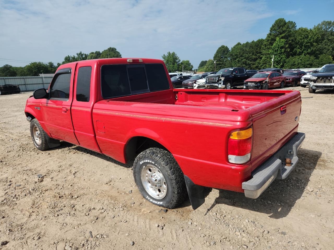 1998 Ford Ranger Super Cab - Image 2