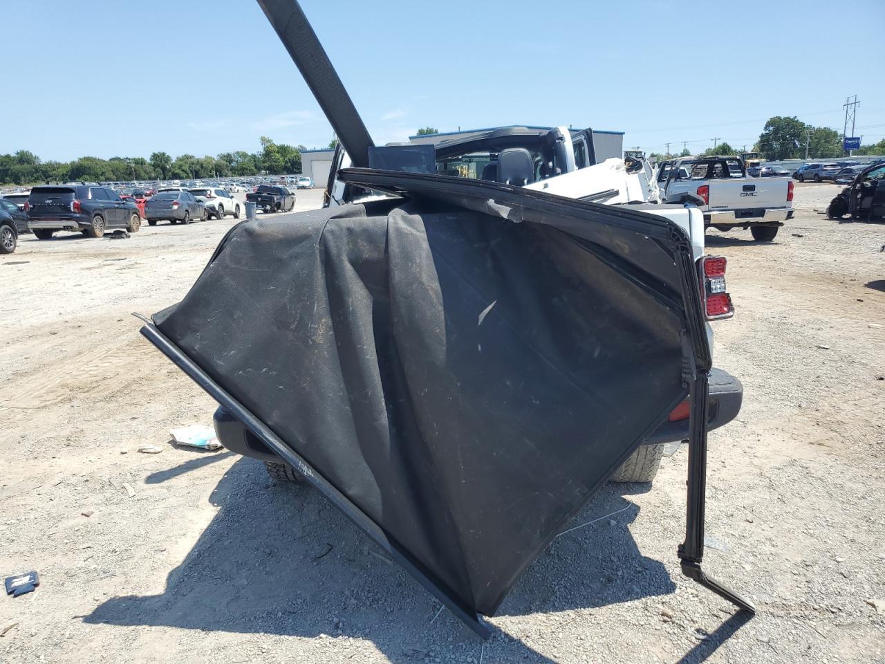 2020 Jeep Gladiator Overland - Фото 6