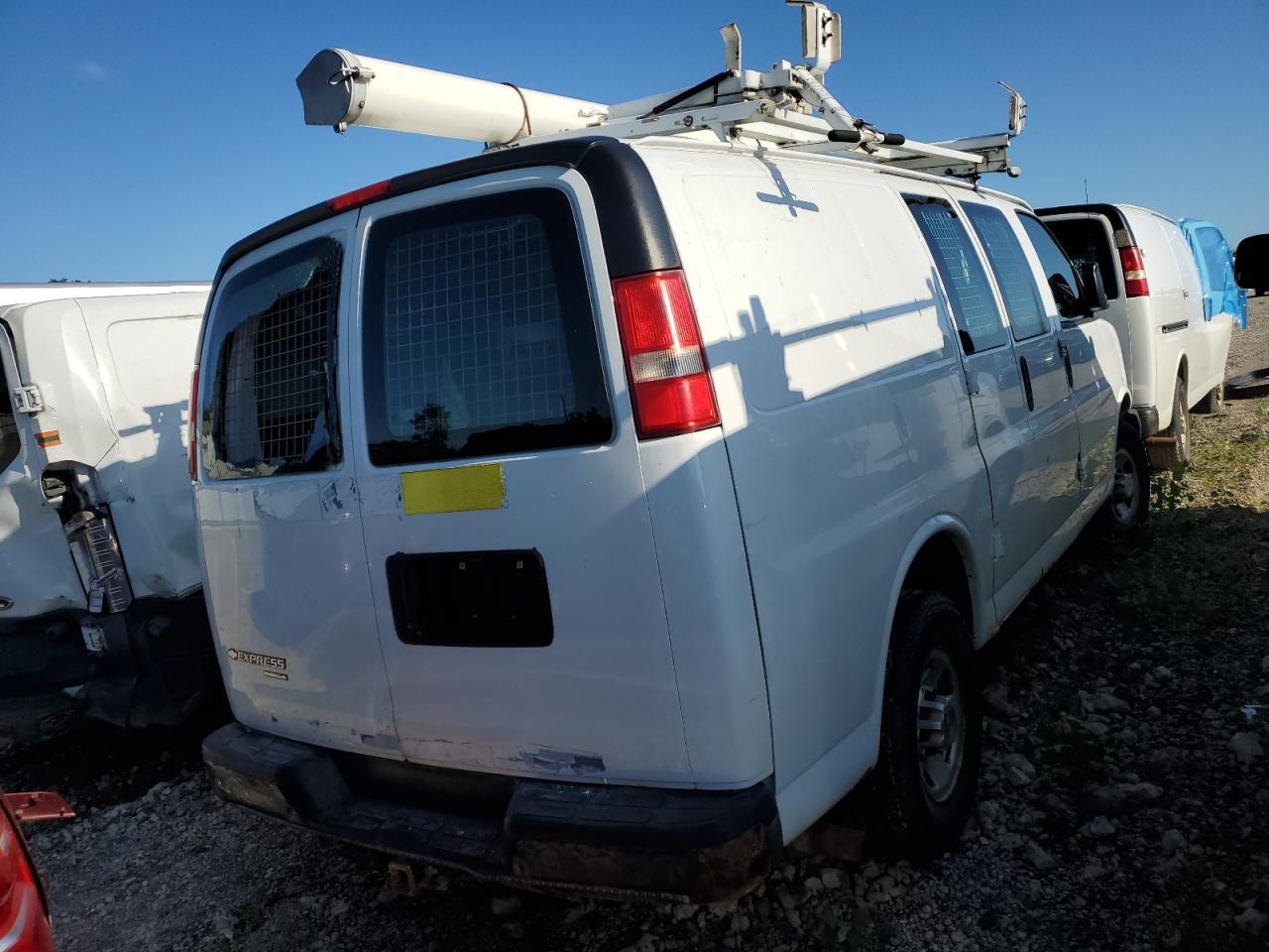 2013 Chevrolet Express G2500 - Image 3
