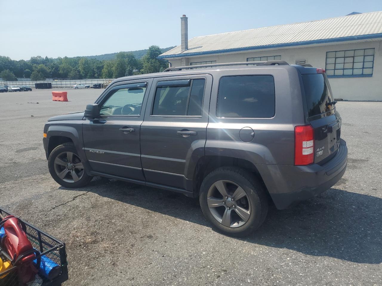 2015 Jeep Patriot Latitude - Фото 2