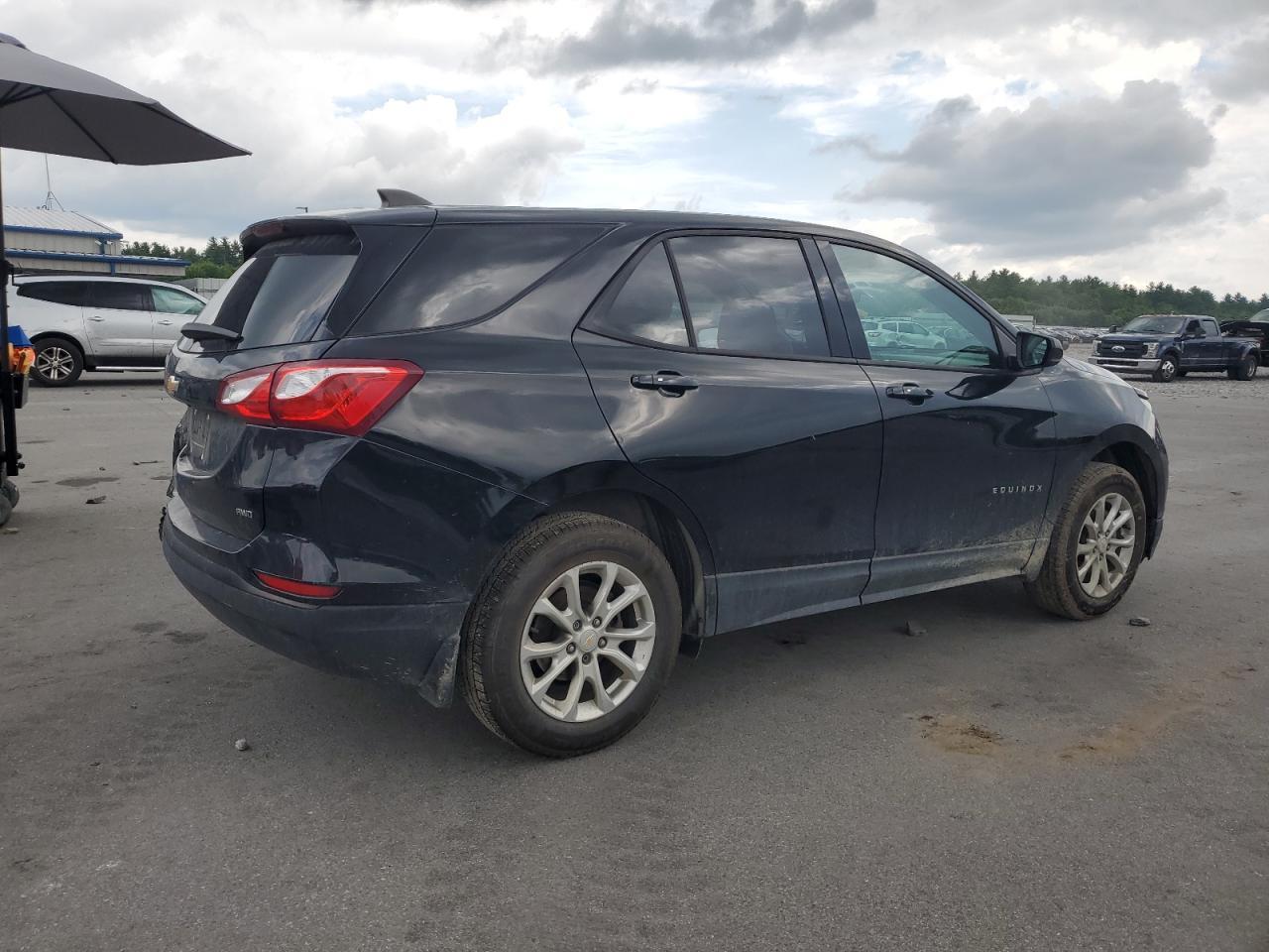 2019 Chevrolet Equinox Ls - Фото 3