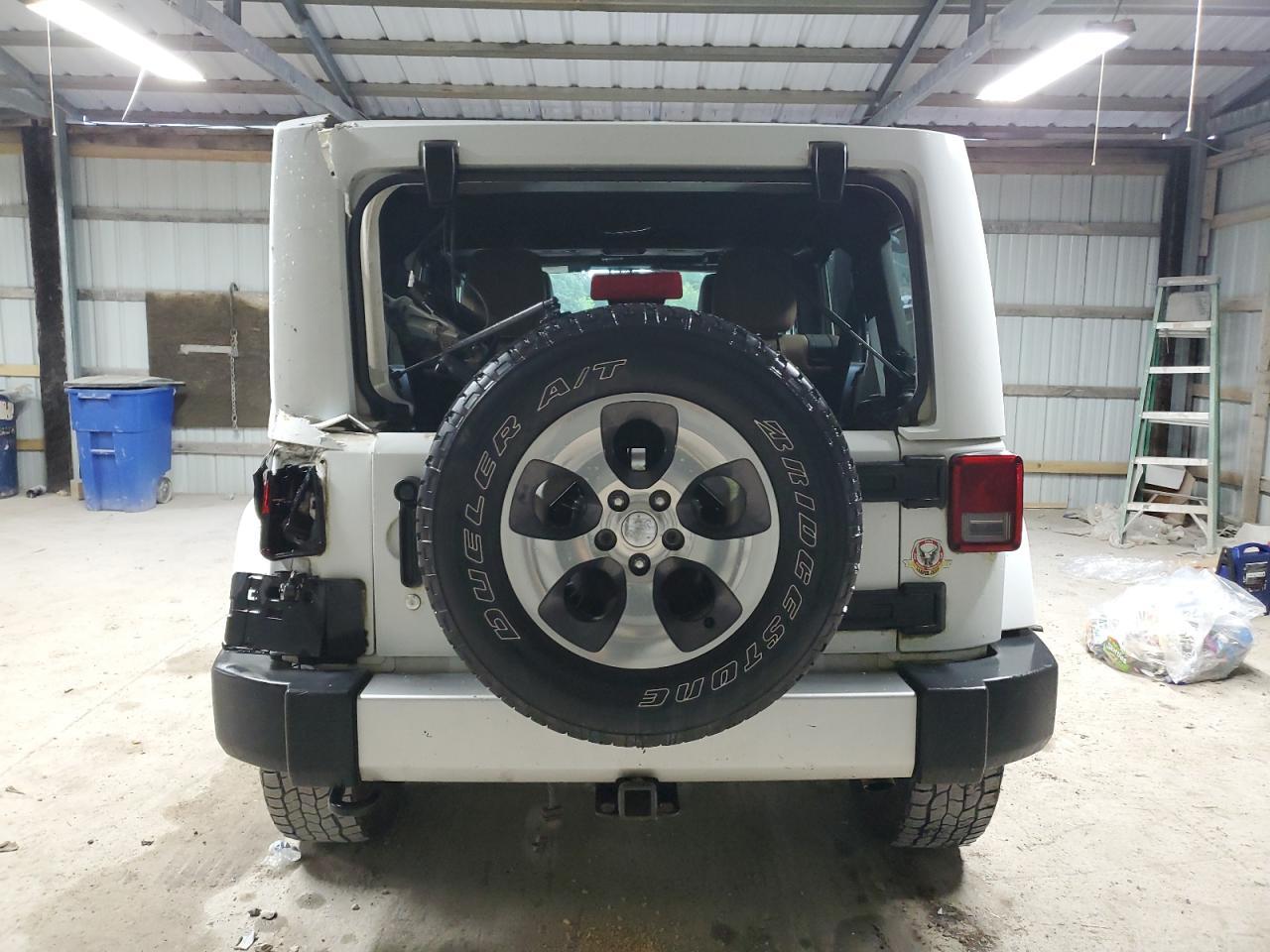 2017 Jeep Wrangler Unlimited Sahara - Фото 6