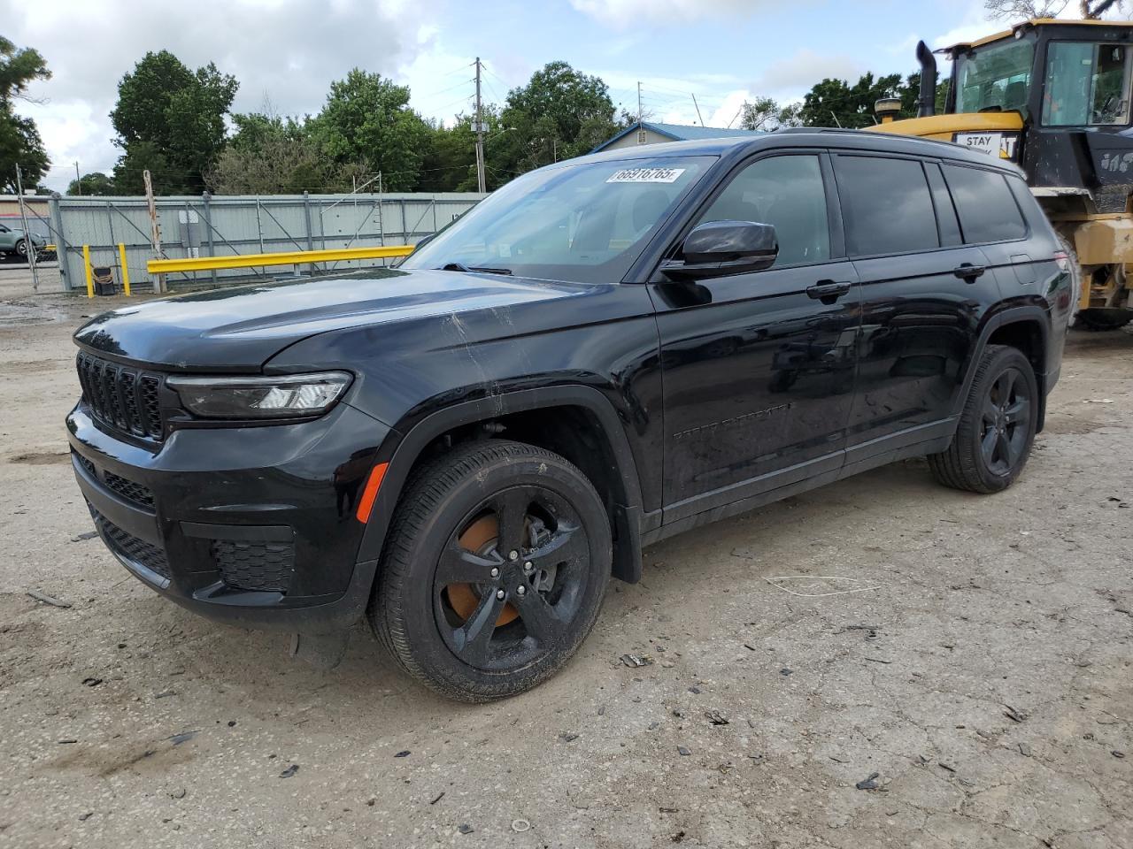2023 Jeep Grand Cherokee L Laredo