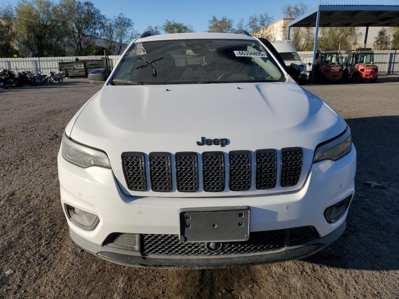 2023 Jeep Cherokee Altitude Lux - Image 5