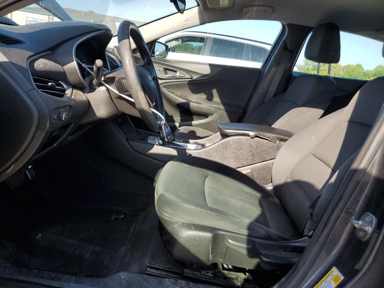 2017 Chevrolet Malibu Ls - Фото 7