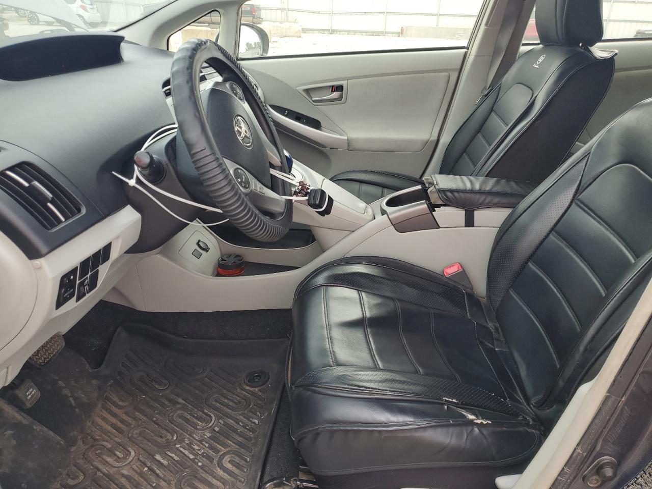 2012 Toyota Prius - Фото 7