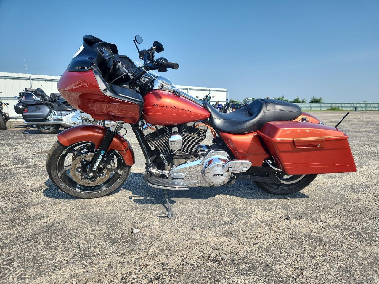 2011 Harley-Davidson Fltrx - Фото 3