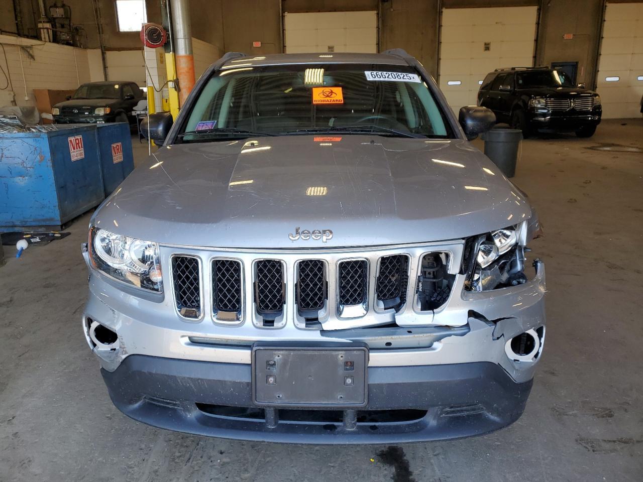 2016 Jeep Compass Sport - Фото 5