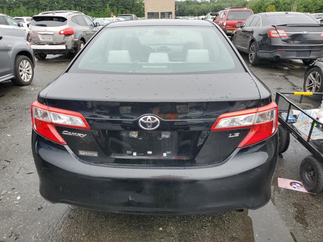 2013 Toyota Camry L - Фото 6