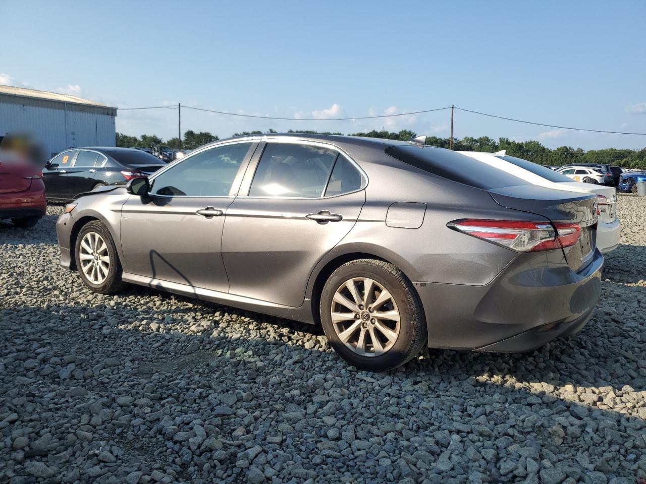 2019 Toyota Camry L - Image 2
