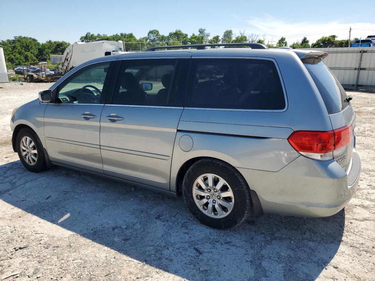 2010 Honda Odyssey Exl - Фото 2