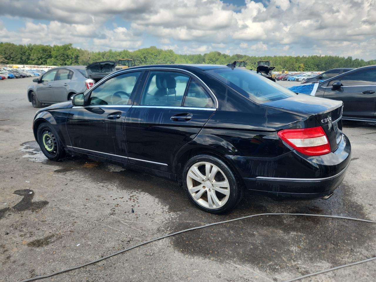 2009 Mercedes-Benz C 300 - Фото 2