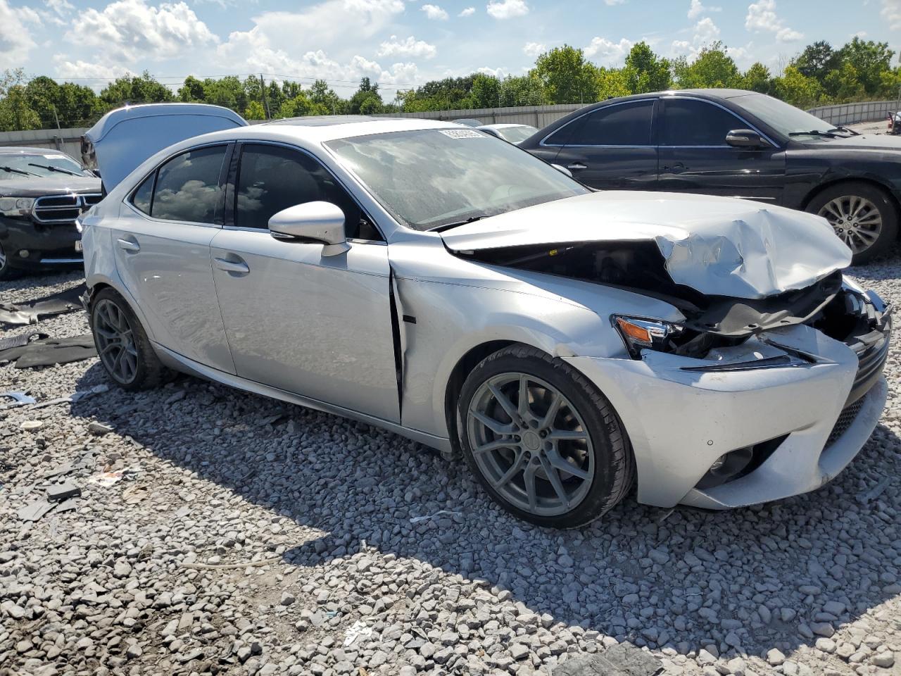 2016 Lexus Is 200T - Image 4