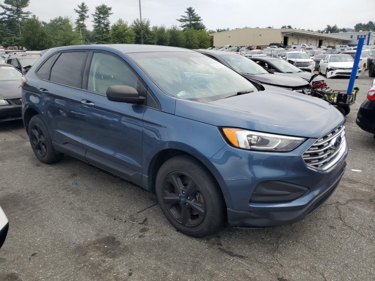 2019 Ford Edge Se - Фото 4