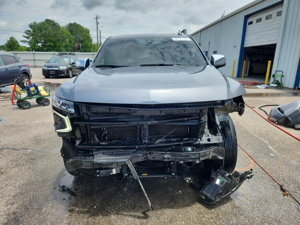 2021 Chevrolet Suburban C1500 Premier - Image 5