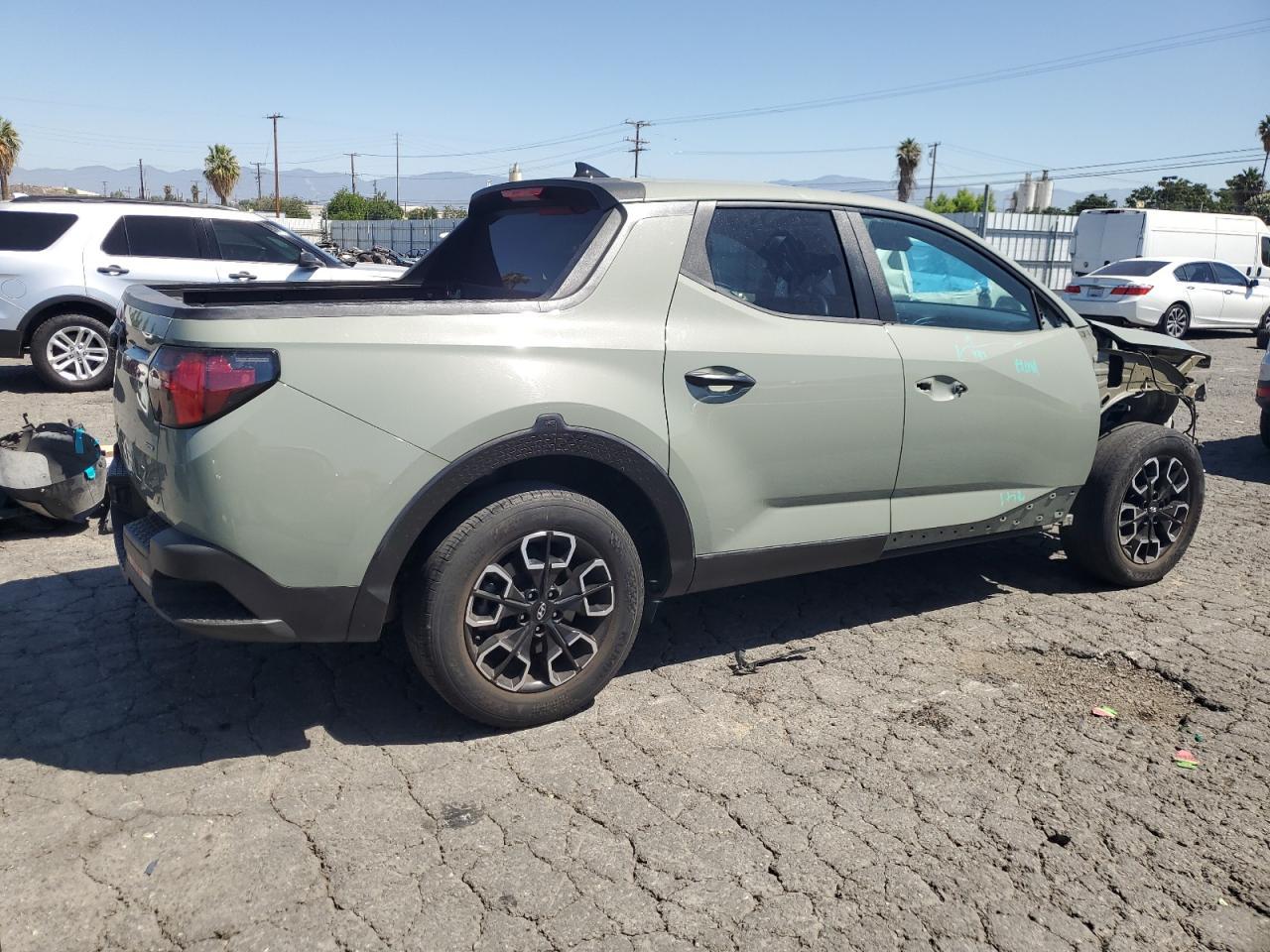 2022 Hyundai Santa Cruz Sel - Image 3