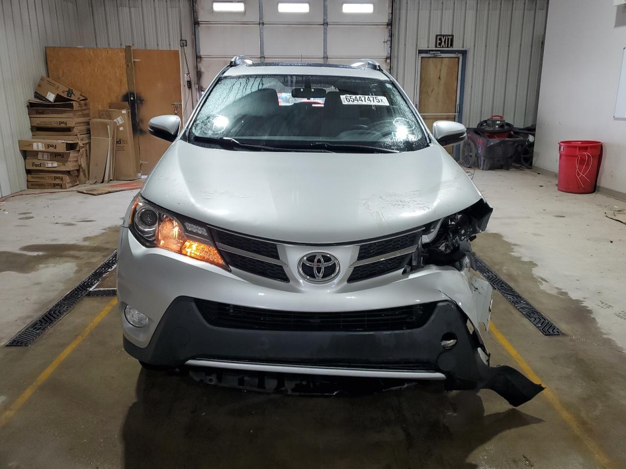 2015 Toyota Rav4 Xle - Image 5