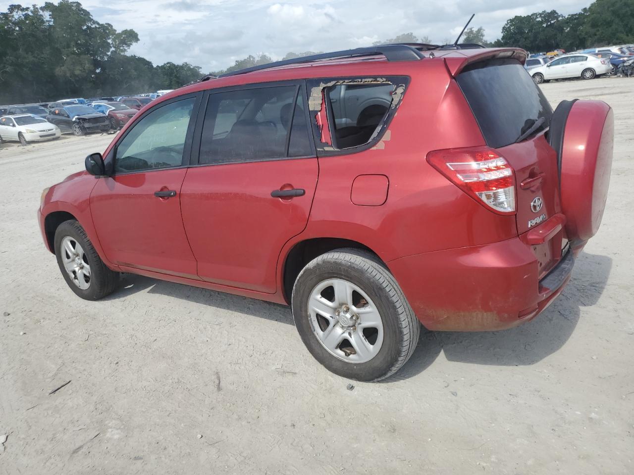 2011 Toyota Rav4 - Image 2