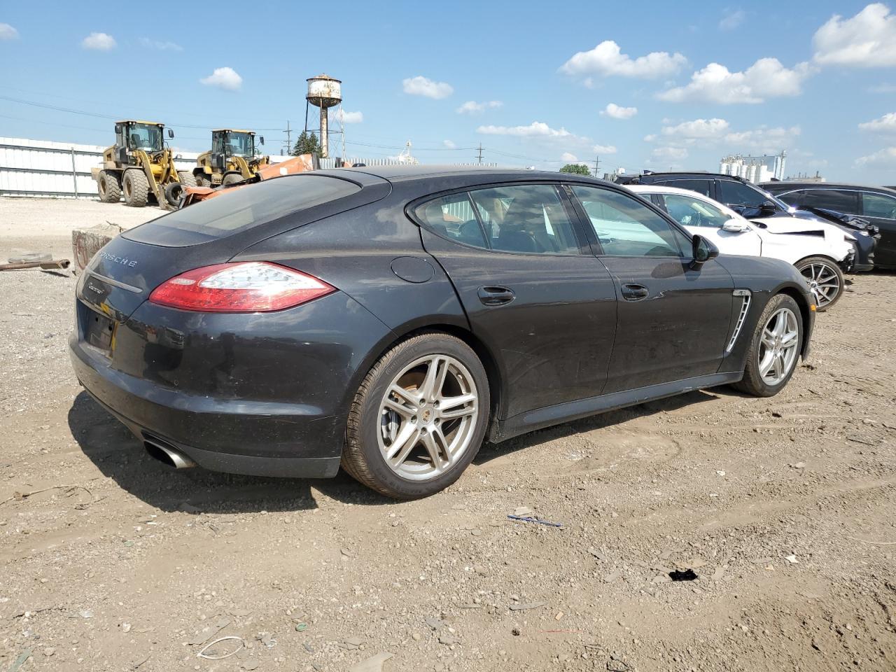 2013 Porsche Panamera 2 - Фото 3