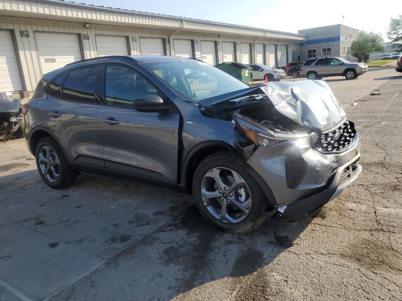 2025 Ford Escape St Line - Фото 4