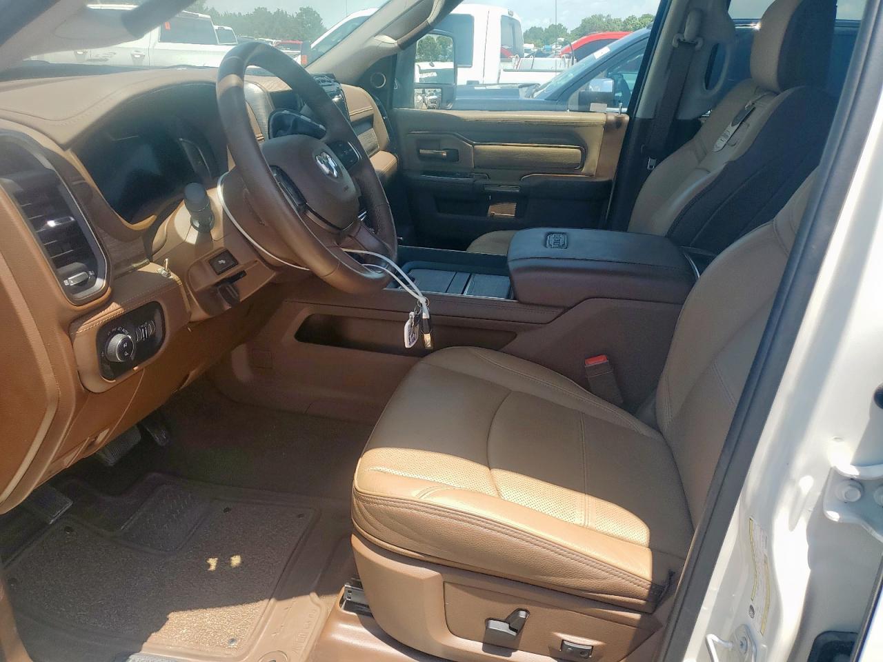 2024 Ram 3500 Longhorn - Фото 7