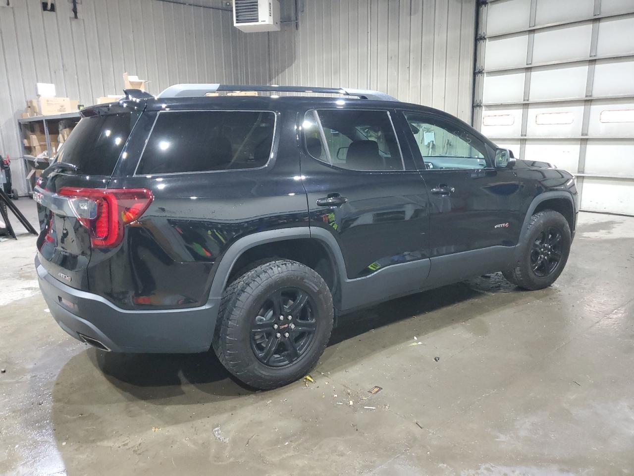 2022 GMC Acadia At4 - Image 3