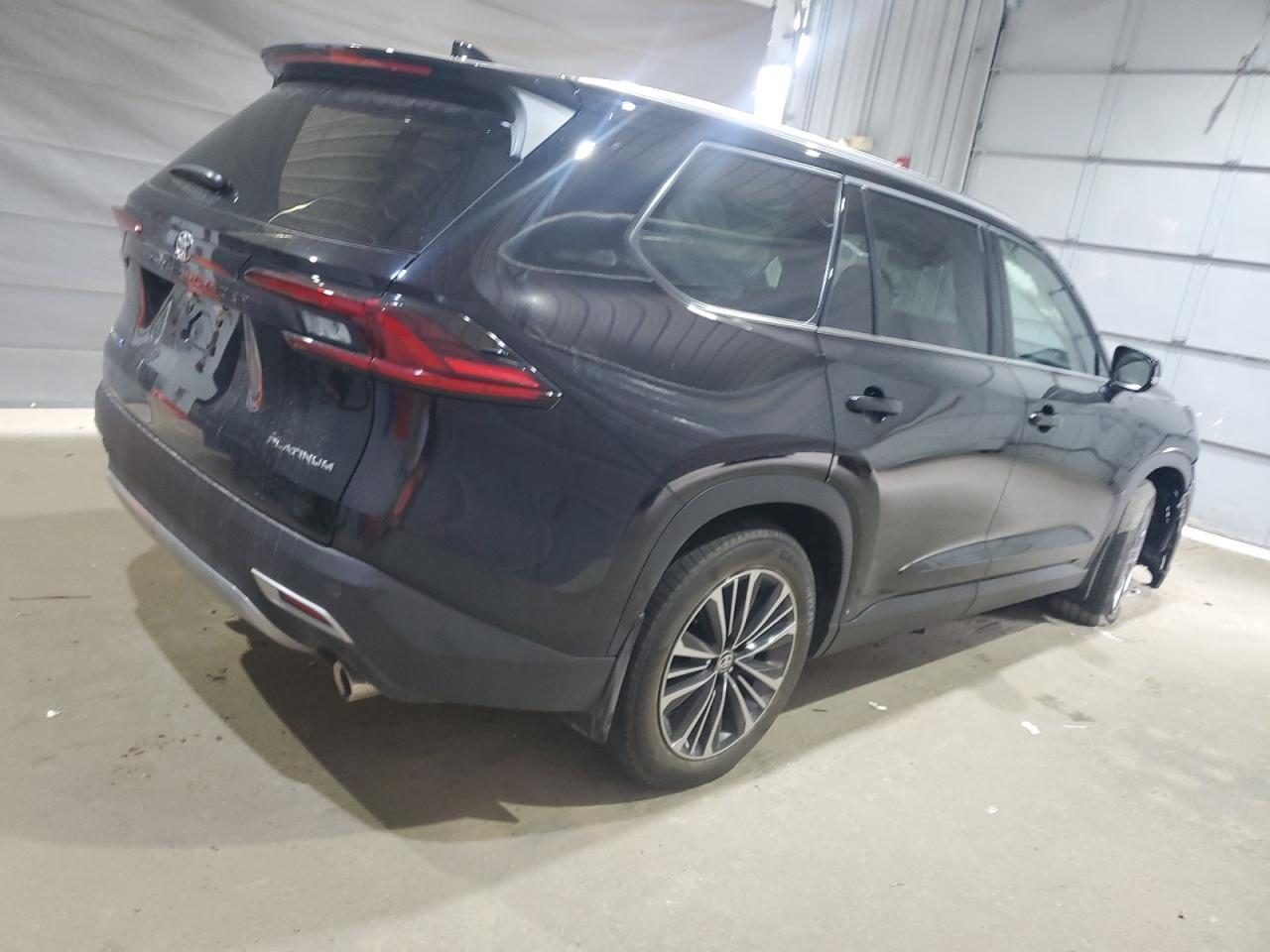 2025 Toyota Grand Highlander Limited - Фото 3