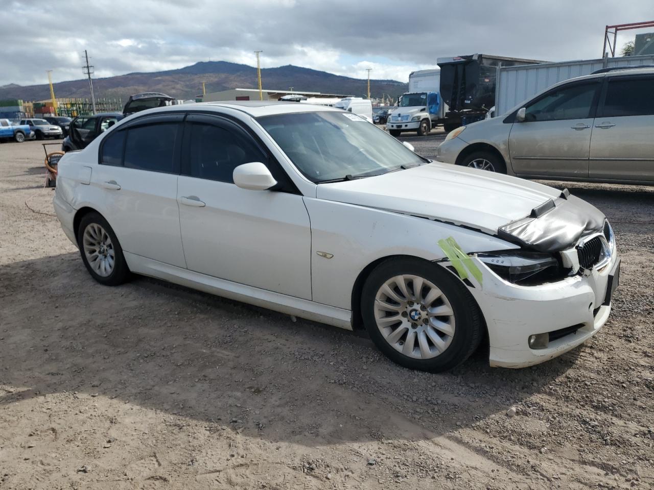2009 BMW 328 I - Image 4