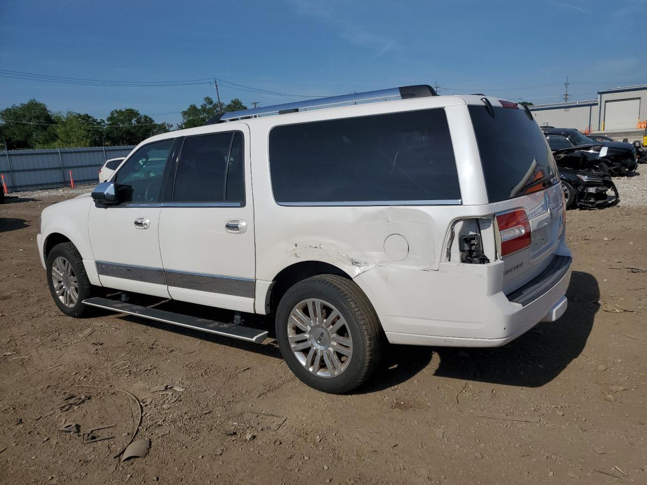 2012 Lincoln Navigator L - Фото 2