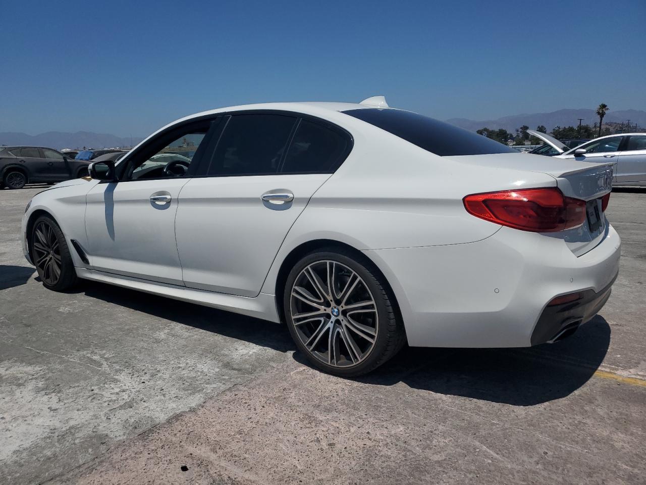 2018 BMW 540 I - Фото 2