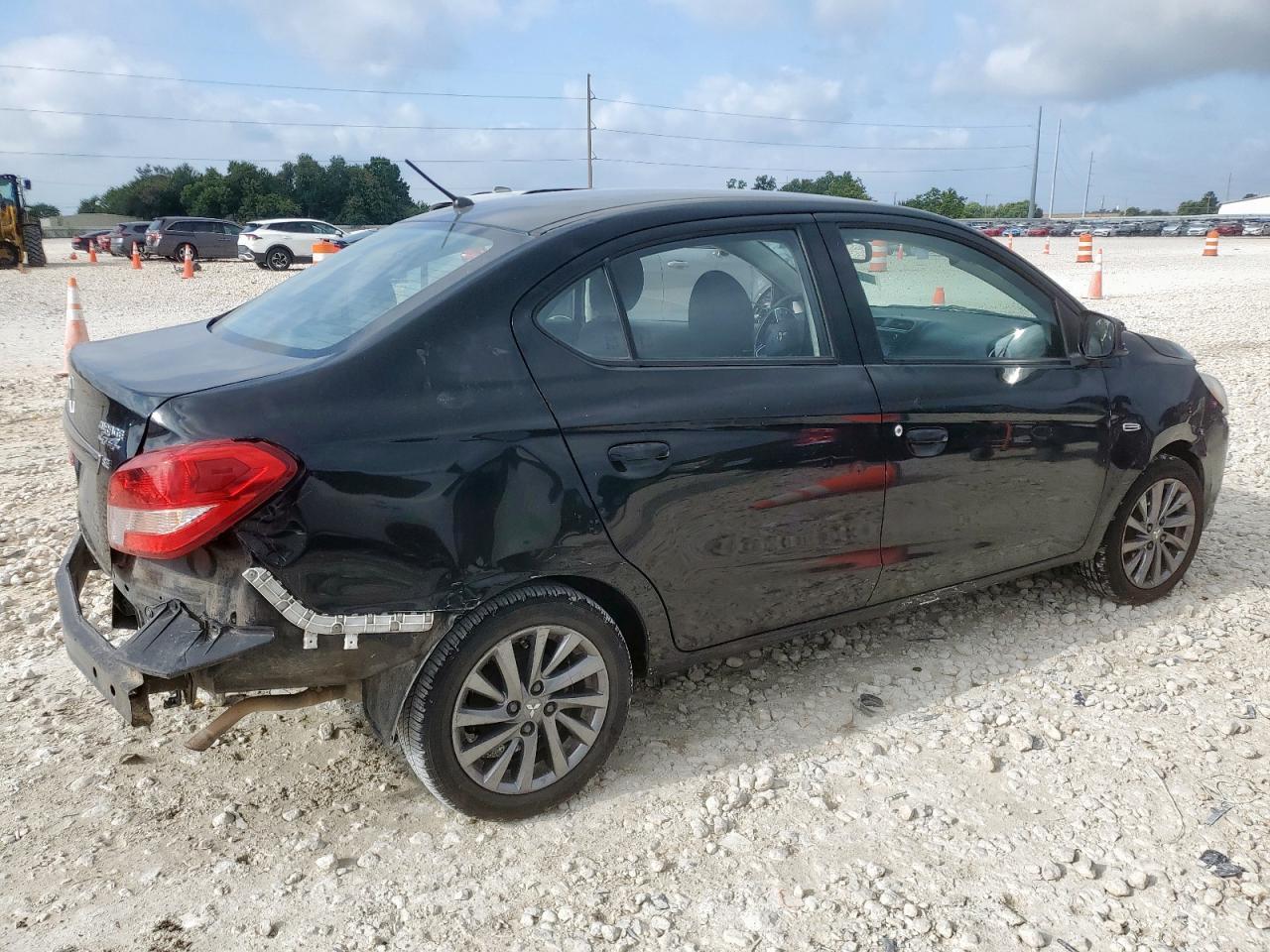 2017 Mitsubishi Mirage G4 Se - Image 3