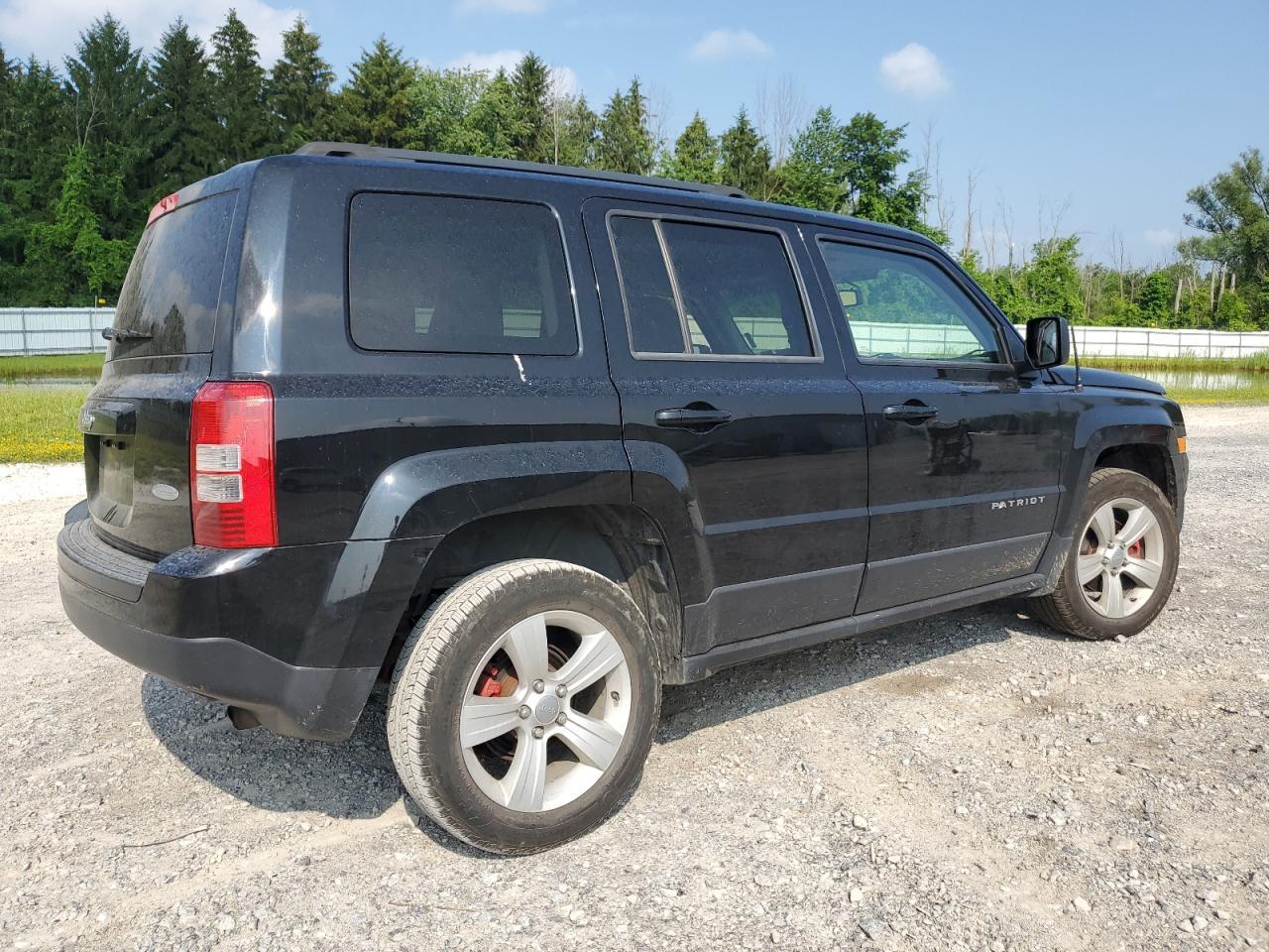 2014 Jeep Patriot Latitude - Image 3