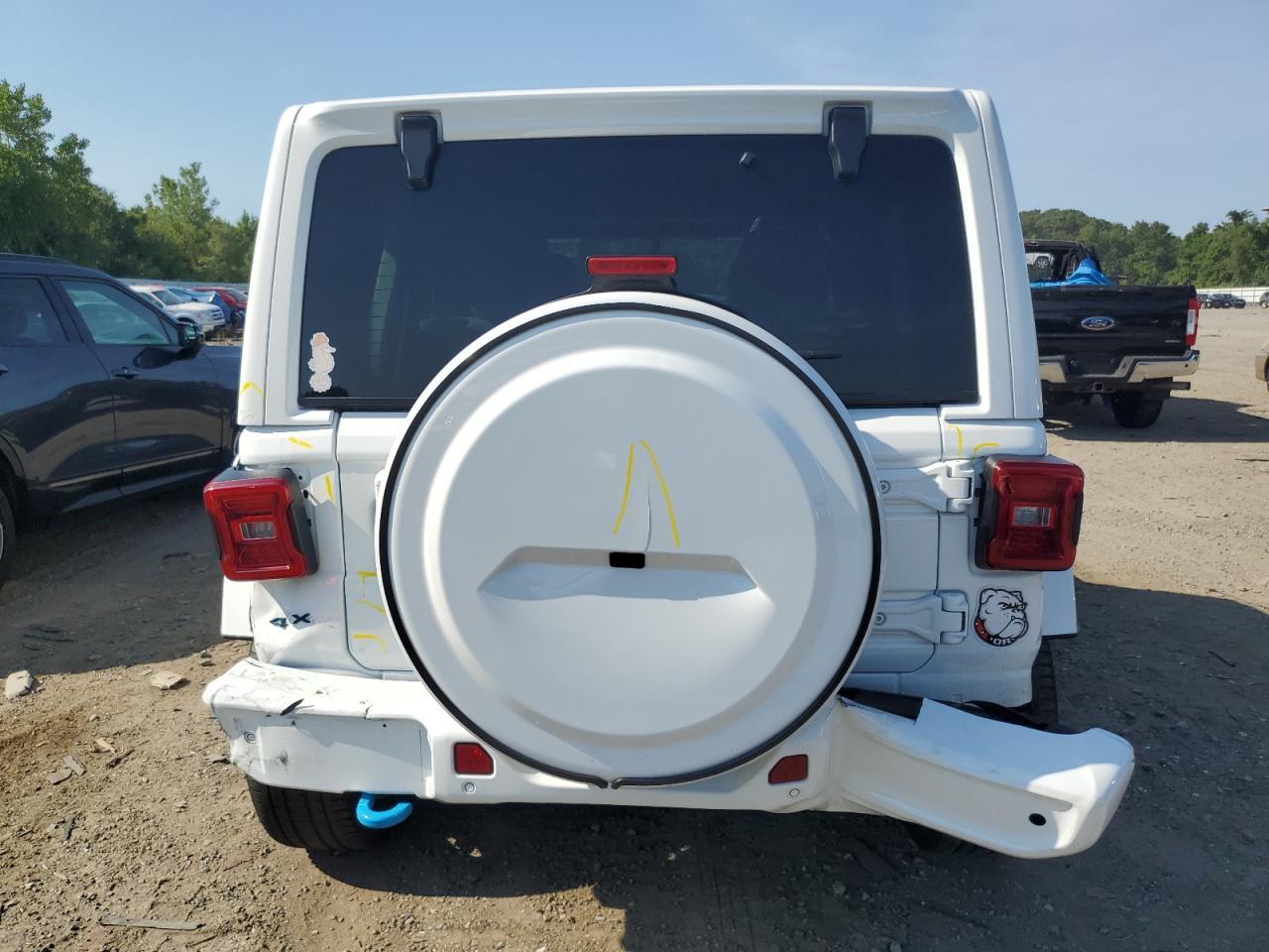 2022 Jeep Wrangler Unlimited Sahara 4Xe - Фото 6