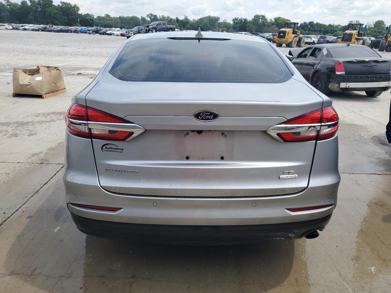 2020 Ford Fusion Se - Image 6