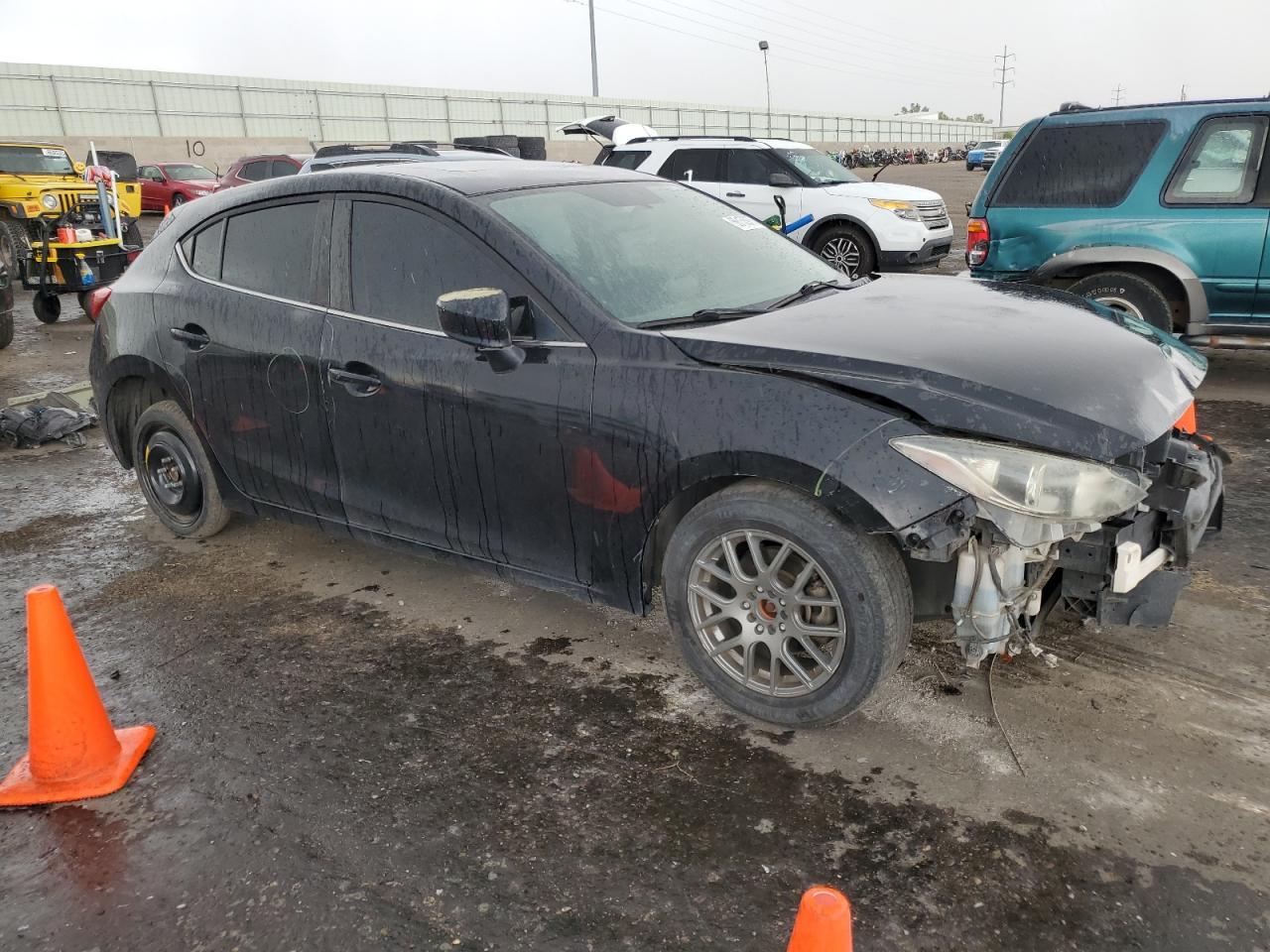 2014 Mazda 3 Grand Touring - Image 4