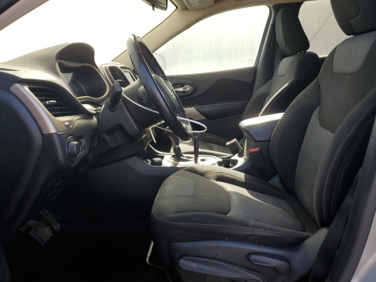 2017 Jeep Cherokee Sport - Фото 7