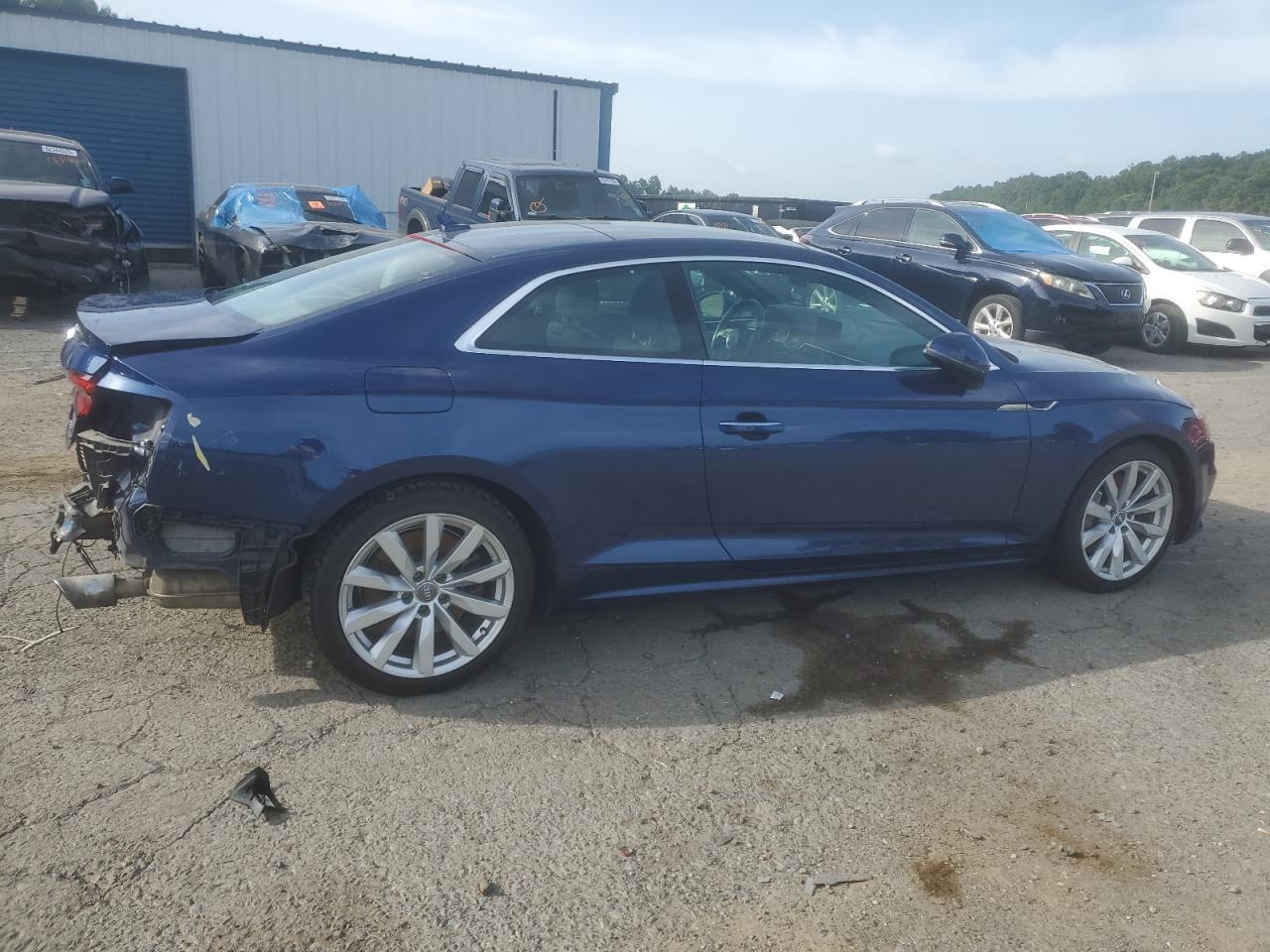 2018 Audi A5 Premium - Фото 3