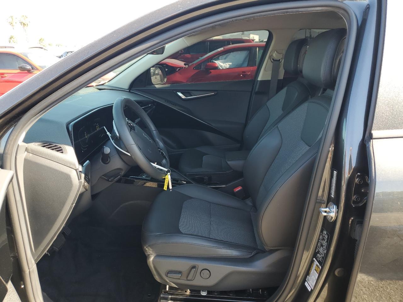 2024 Kia Niro Ex - Image 7