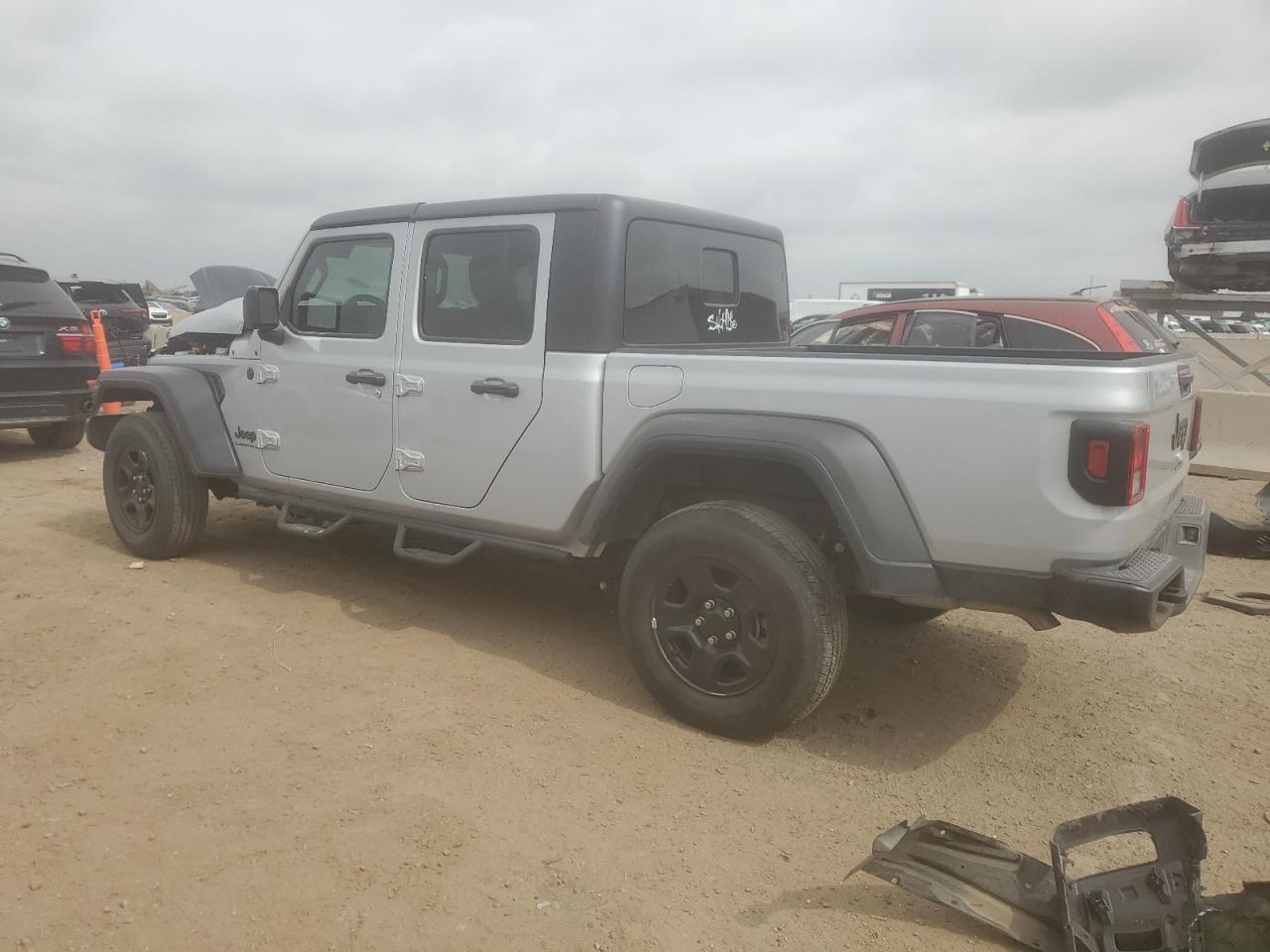 2024 Jeep Gladiator Sport - Image 2